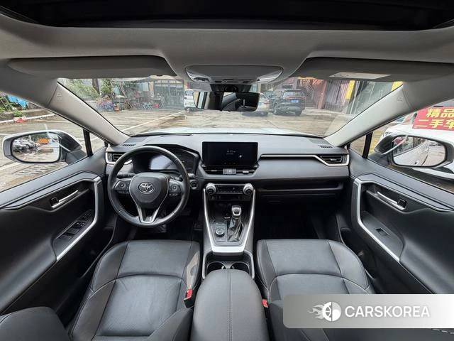 Toyota Wildlander 2023 Белый из Китая, фото 4