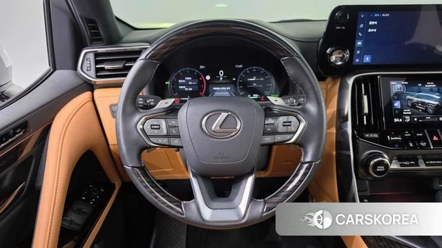 Lexus LX 4th Generation 2025 Белый из Кореи, фото 4