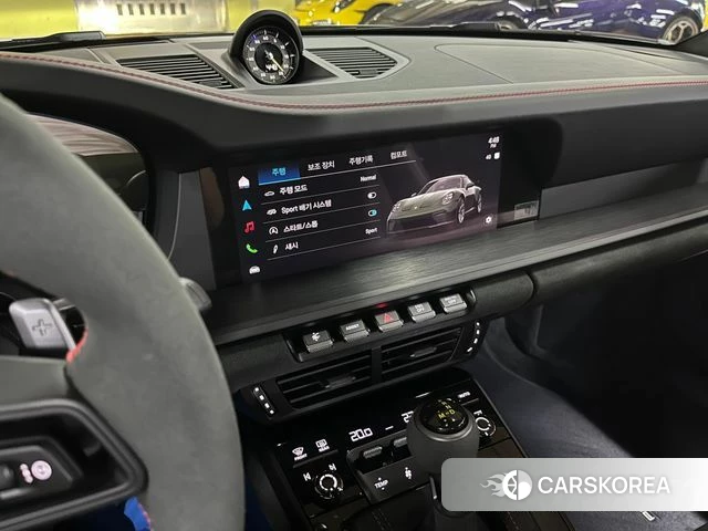 Porsche 911(992) 2026 Темно-зеленый из Кореи, фото 4