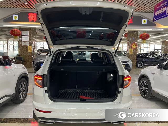 Skoda Karoq 2021 Белый из Китая, фото 4