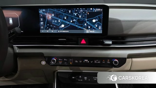 Kia The New Carnival 4th Generation 2025 Белый из Кореи, фото 4