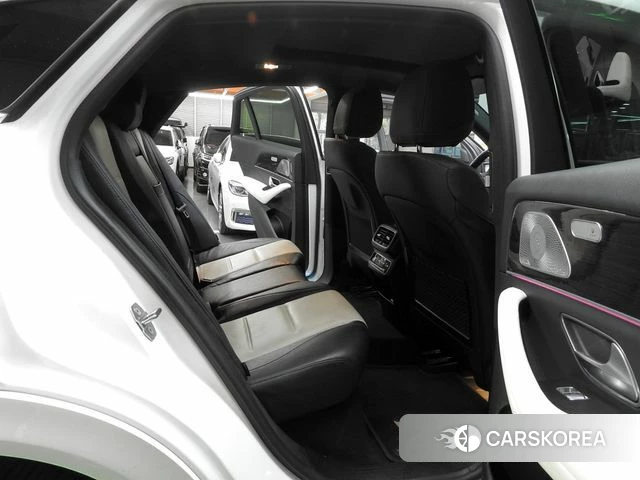 Mercedes-Benz GLE-Class W167 2020 Белый из Кореи, фото 4
