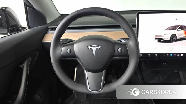 Tesla Model Y 2022 Черный из Кореи, фото 4
