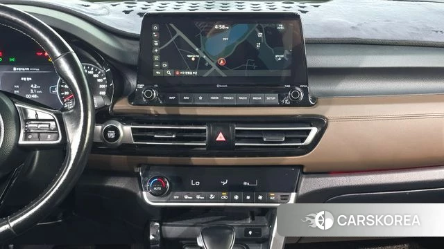 Kia Seltos 2021 Белый из Кореи, фото 4