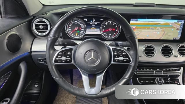 Mercedes-Benz E-Class W213 2019 Серебряный из Кореи, фото 4