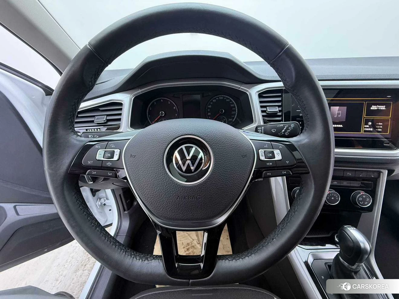 Volkswagen T-Roc 2021 Белый из Китая, фото 4
