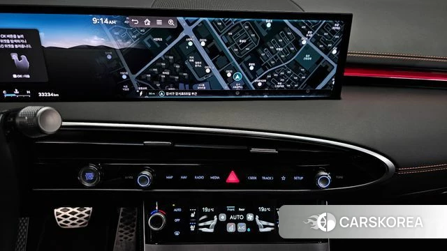 Genesis GV70 2024 Черный из Кореи, фото 4