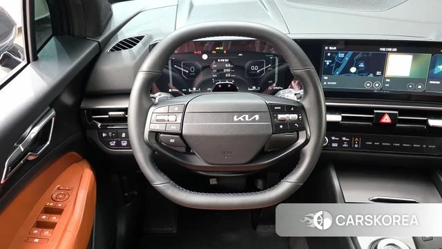 Kia The New Sportage 5th Generation Hybrid 2025 Серый из Кореи, фото 4
