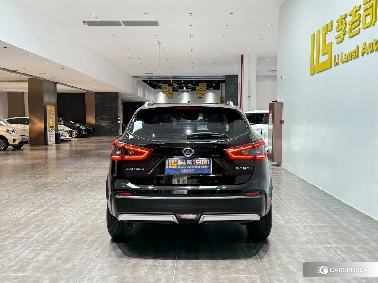 Nissan Qashqai 2021 Черный из Китая, фото 4