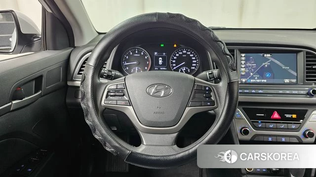 Hyundai Avante AD 2018 Белый из Кореи, фото 4