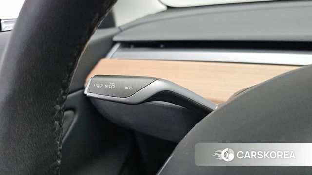 Tesla Model 3 2020 Белый из Кореи, фото 4