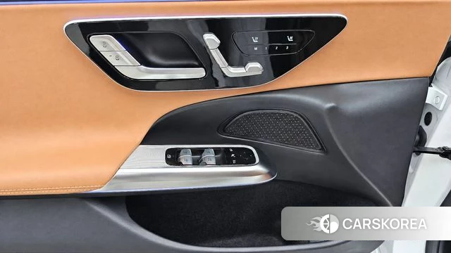 Mercedes-Benz E-Class W214 2026 Белый из Кореи, фото 4