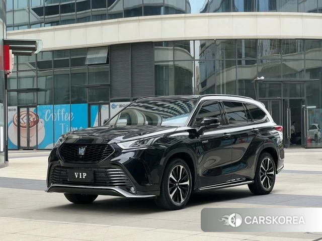 Toyota Crown 2022 Черный из Китая, фото 4