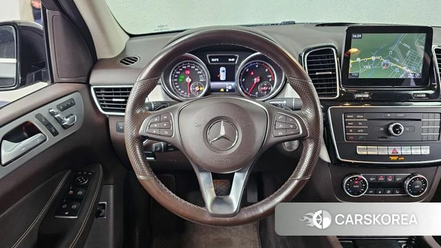 Mercedes-Benz GLE - Class W166 2018 Черный из Кореи, фото 4