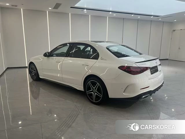 Mercedes-Benz C-class 2024 Белый из Китая, фото 4