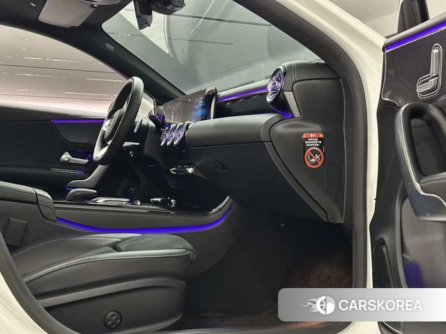 Mercedes-Benz A-Class 2021 Белый из Китая, фото 4