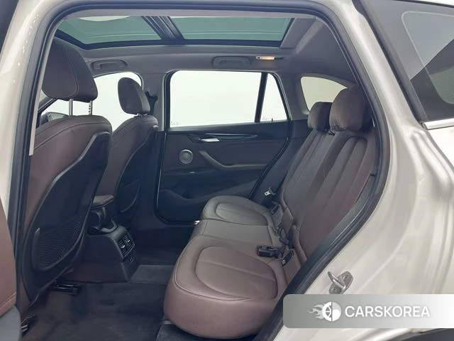 BMW X1 2022 Белый из Китая, фото 4