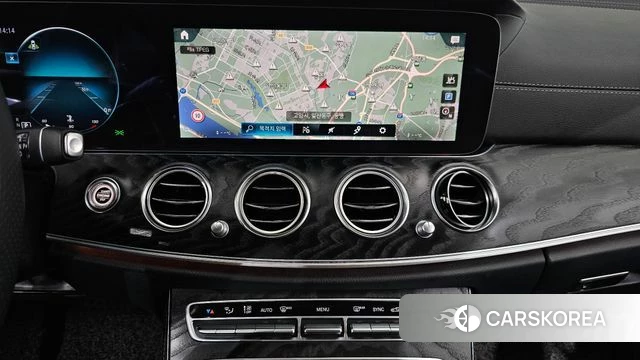 Mercedes-Benz E-Class W213 2021 Черный из Кореи, фото 4