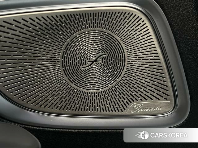 Mercedes-Benz AMG C-Class 2025 Белый из Китая, фото 4