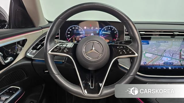 Mercedes-Benz E-Class W214 2024 Черный из Кореи, фото 4