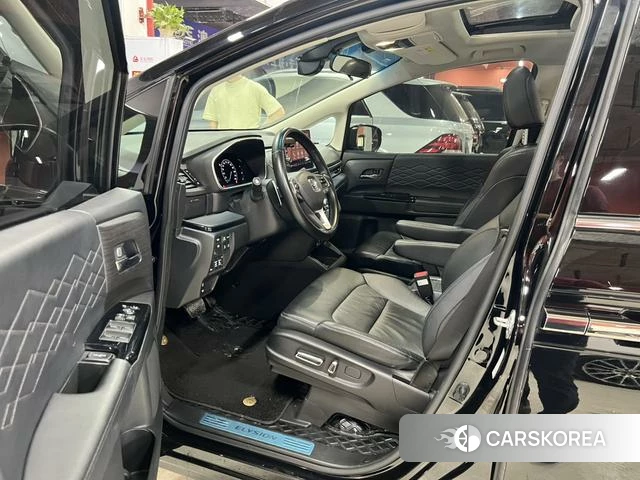 Honda Elysion 2022 Черный из Китая, фото 4