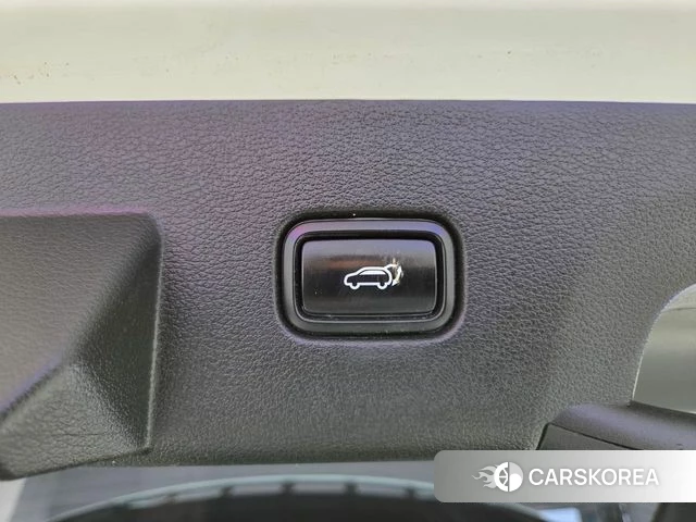 Kia Sportage 5th Generation 2023 Белый из Кореи, фото 4