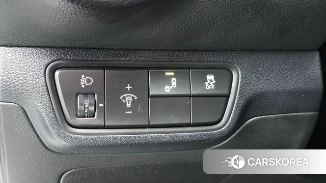 Kia The New K3 2nd generation 2021 Белый из Кореи, фото 4