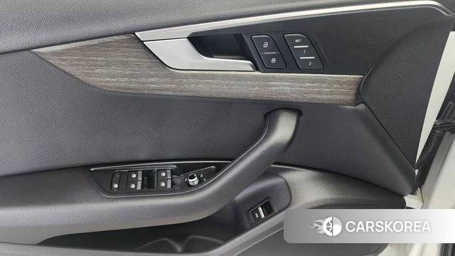 Audi A4 (B9) 2019 Белый из Кореи, фото 4