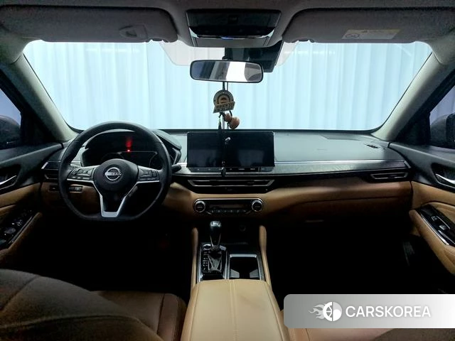 Nissan Altima 2024 Серебристо-серый из Китая, фото 4