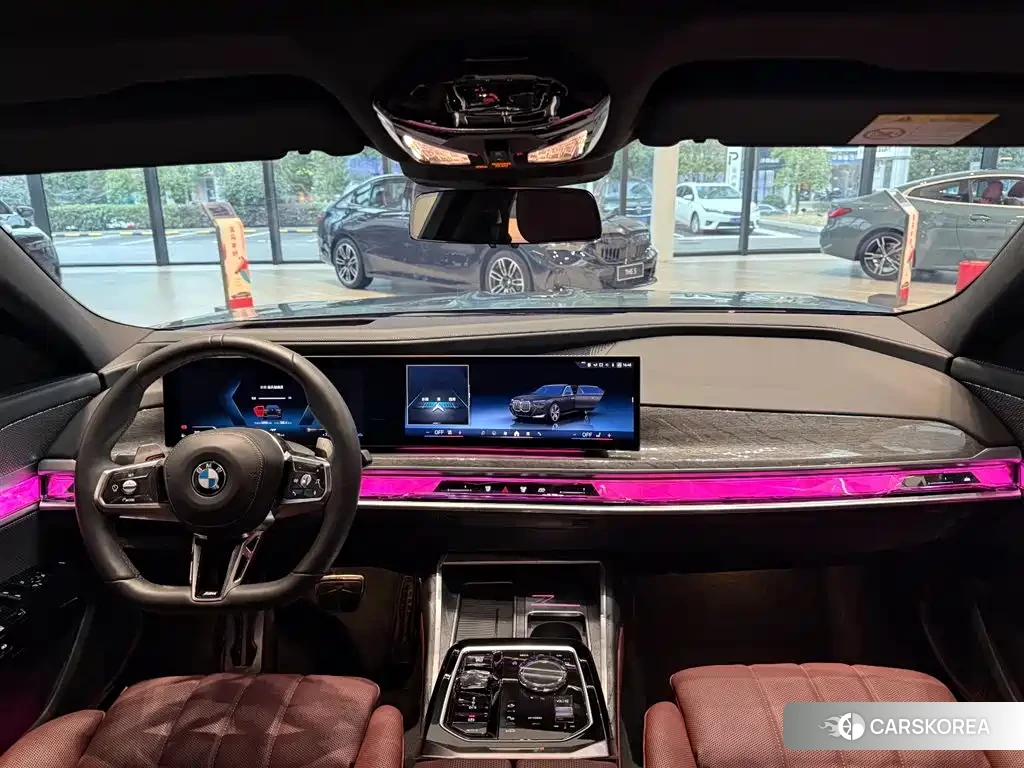BMW 7 series 2025 Silver/gray из Китая, фото 4