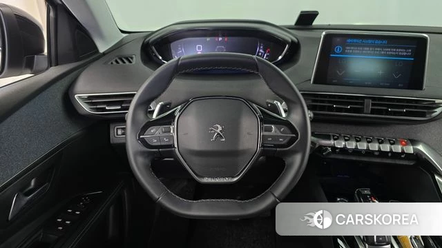 Peugeot 5008 second generation 2022 Белый из Кореи, фото 4
