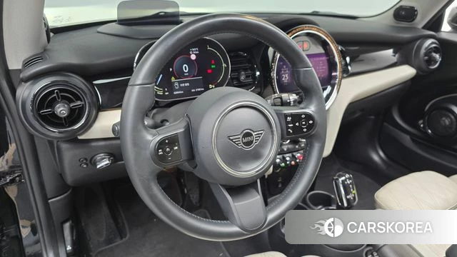 Mini Cooper S 2023 Черный из Кореи, фото 4