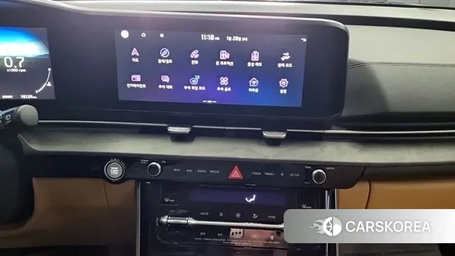 Kia Carnival 4th generation 2023 Белый из Кореи, фото 4