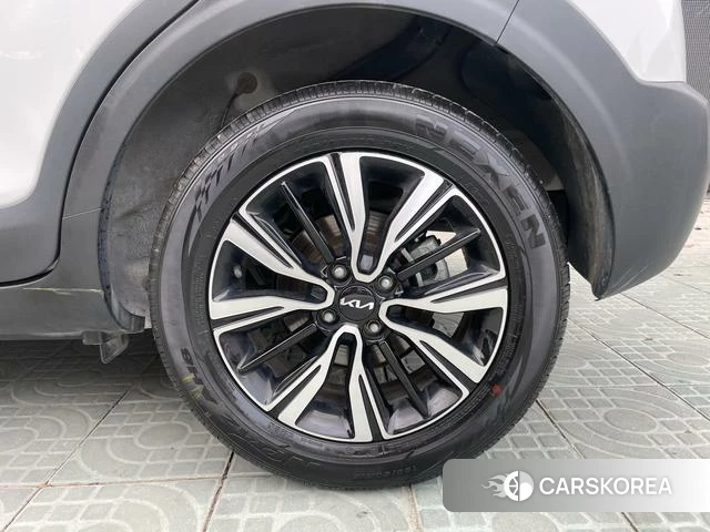 Kia KX1 2021 Белый из Китая, фото 4