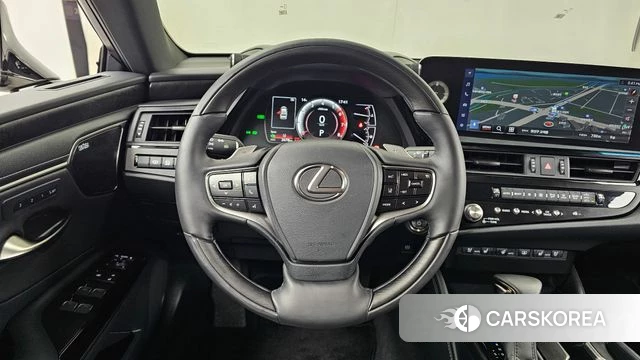 Lexus ES300h 7th generation 2026 Жемчужный цвет из Кореи, фото 4