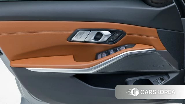 BMW 3 Series (G20) 2025 Серебристо-серый из Кореи, фото 4