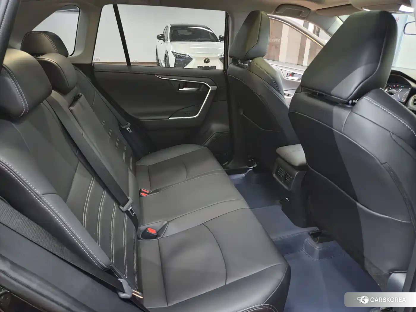 Toyota Wildlander 2024 Черный из Китая, фото 4