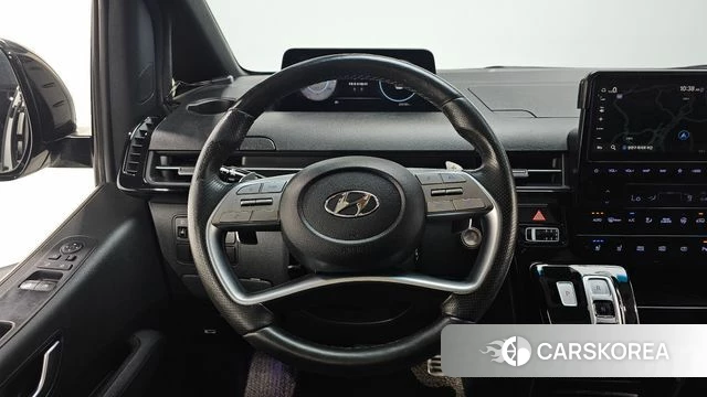 Hyundai Staria 2023 Белый из Кореи, фото 4