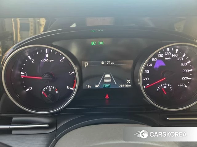 Kia Carnival 4th generation 2020 Белый из Кореи, фото 4