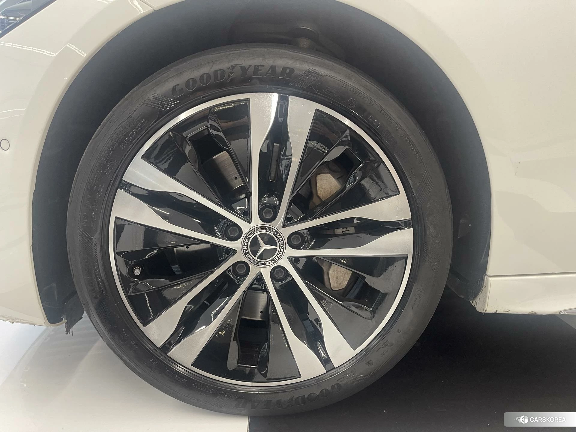 Mercedes-Benz C-class 2023 Белый из Китая, фото 4
