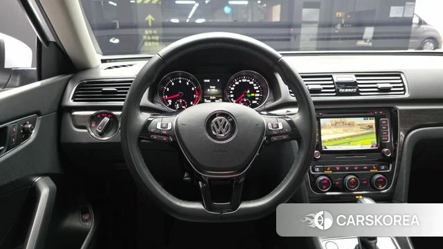Volkswagen The New Passat 2018 Серебряный из Кореи, фото 4