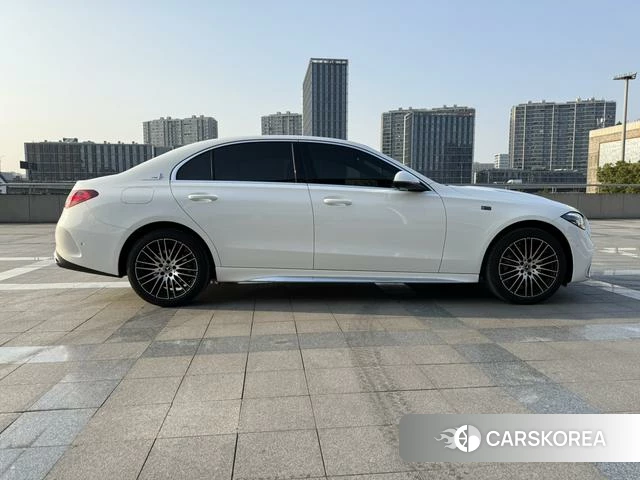 Mercedes-Benz C-class 2025 Белый из Китая, фото 4