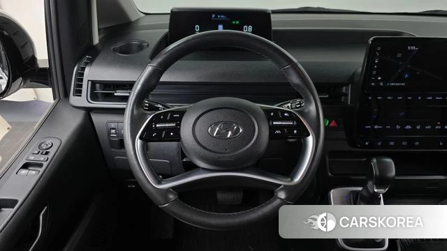 Hyundai Staria 2022 Белый из Кореи, фото 4