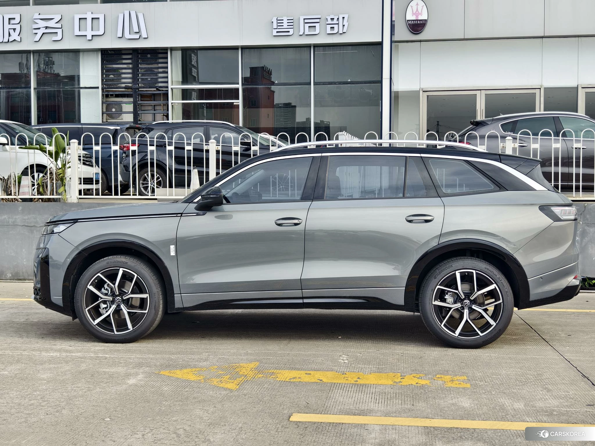 Volkswagen Tavendor 2026 Темно-серый из Китая, фото 4