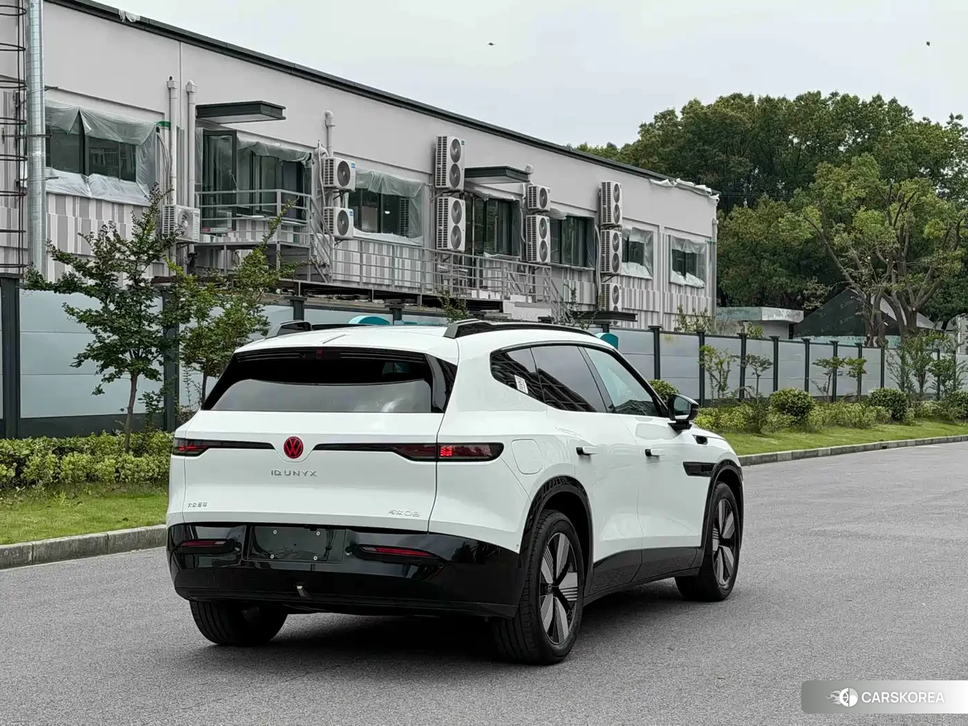 Volkswagen ID. UNYX 2026 Белый из Китая, фото 4