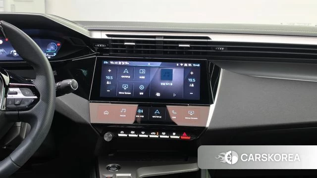 Peugeot 408 2025 Белый из Кореи, фото 4