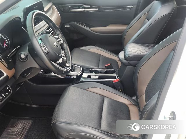 Kia Seltos 2020 Белый из Кореи, фото 4