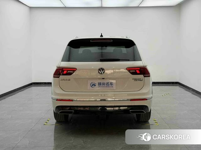 Volkswagen Tiguan L 2021 Белый из Китая, фото 4
