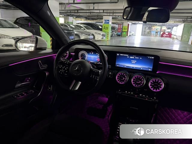 Mercedes-Benz A-Class 2024 Белый из Китая, фото 4