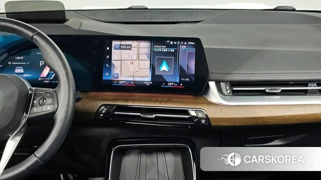 BMW 2 Series Active Tourer (U06) 2023 Белый из Кореи, фото 4